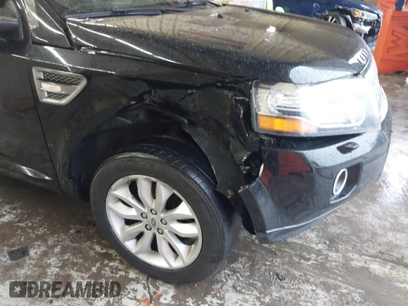 2013 Land Rover LR2 with VIN SALFR2BG8DH339224, listed as a IAAI auction lot 41051318 with 171,575 mi miles and . Bid and sale history available at DreamBid. Image 6.