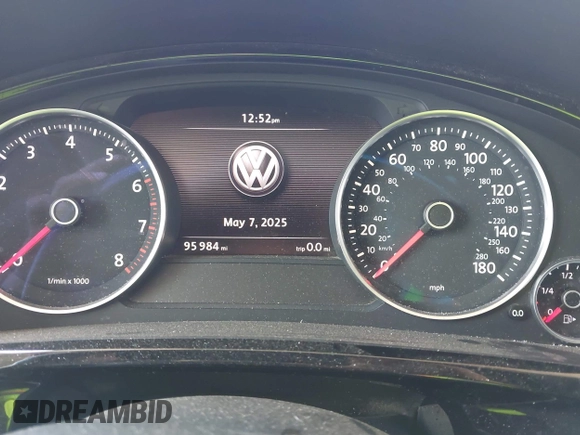 2016 Volkswagen Touareg Sport with VIN WVGEF9BP0GD012148, listed as a IAAI auction lot 42195030 with 95,984 mi miles and . Bid and sale history available at DreamBid. Image 7.