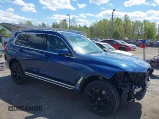 2019 BMW X7 xDrive40i with VIN 5UXCW2C56KL083870, listed as a IAAI auction lot 41942934 with 91,988 mi miles. Bid and sale history available at carsss.com. Image 1.
