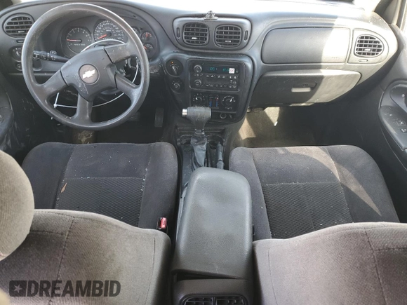 2008 Chevrolet TrailBlazer 1LT with VIN 1GNDT13S782123152, listed as a Copart auction lot 45971355 with 229,630 mi miles and Salvage Title. Bid and sale history available at DreamBid. Image 8.