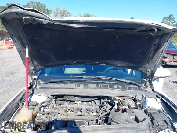 2014 Ford Fusion S with VIN 1FA6P0G71E5384783, listed as a IAAI auction lot 40868527 with 207,354 mi miles. Bid and sale history available at carsss.com. Image 10.