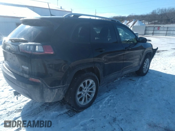 2020 Jeep Cherokee Latitude with VIN 1C4PJMCB8LD560412, listed as a IAAI auction lot 41235399 with 68,473 mi miles. Bid and sale history available at carsss.com. Image 4.