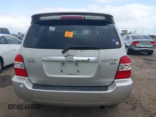 2006 Toyota Highlander z VIN JTEDW21A160001634, wystawiony jako IAAI lot #41899340 z przebiegiem Nie podano mil oraz . Historia ofert i sprzedaży dostępna na DreamBid. Obrazek 16.