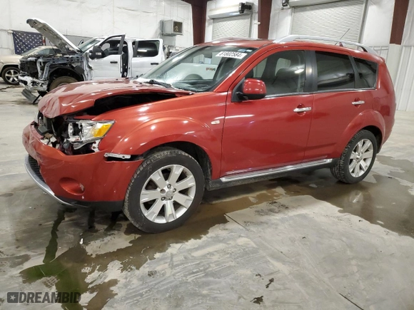 2009 Mitsubishi Outlander SE with VIN JA4LT31W09Z003895, listed as a Copart auction lot 81802584 with 115,964 mi miles and Salvage Title. Bid and sale history available at carsss.com. Image 1.