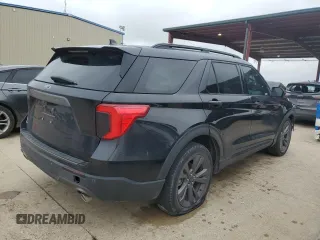 2022 Ford Explorer XLT z VIN 1FMSK7DH3NGC42481, wystawiony jako Copart lot #58713175 z przebiegiem 42 334 mil mil oraz Czysty tytuł • Clean title. Historia ofert i sprzedaży dostępna na DreamBid. Obrazek 3.