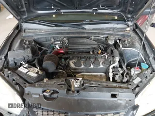 2005 Honda Civic VP z VIN 1HGEM22175L079900, wystawiony jako IAAI lot #42138609 z przebiegiem 162 392 mil mil oraz . Historia ofert i sprzedaży dostępna na DreamBid. Obrazek 10.