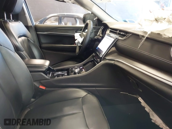 2023 Jeep Grand Cherokee Limited with VIN 1C4RJKBG1P8729145, listed as a IAAI auction lot 41845325 with 28,512 mi miles and . Bid and sale history available at DreamBid. Image 5.