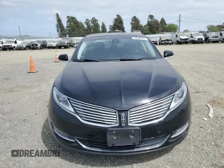 2016 Lincoln MKZ Hybrid with VIN 3LN6L2LU3GR612811, listed as a Copart auction lot 54608395 with 204,057 mi miles and Salvage Title. Bid and sale history available at DreamBid. Image 5.