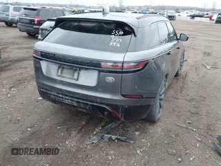2018 Land Rover Range Rover Velar S z VIN SALYB2RV6JA750501, wystawiony jako IAAI lot #40882723 z przebiegiem 77 338 mil mil oraz . Historia ofert i sprzedaży dostępna na DreamBid. Obrazek 4.