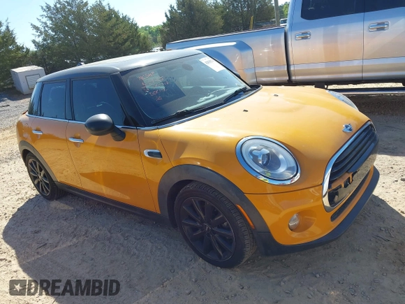 2016 MINI Hardtop 4 Door with VIN WMWXU1C58G2D08712, listed as a IAAI auction lot 42038278 with 96,874 mi miles and . Bid and sale history available at DreamBid. Image 13.