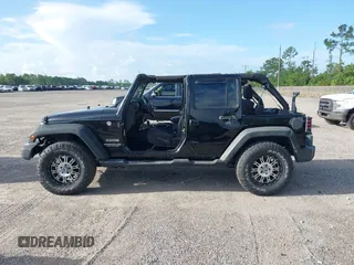 2016 Jeep Wrangler Unlimited Sport with VIN 1C4BJWDG6GL328550, listed as a IAAI auction lot 42741356 with 32,120 mi miles and . Bid and sale history available at DreamBid. Image 14.