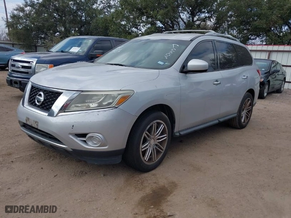 2013 Nissan Pathfinder Platinum with VIN 5N1AR2MN4DC662997, listed as a IAAI auction lot 41494030 with 139072 miles. Bid and sale history available at carsss.com. Image 2.