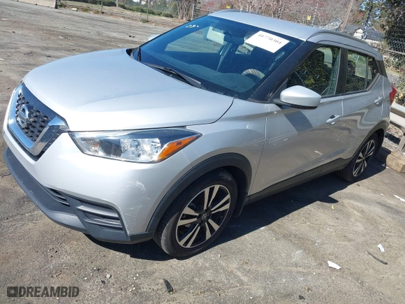 2018 Nissan Kicks S with VIN 3N1CP5CU5JL540987, listed as a IAAI auction lot 41770304 with 70,726 mi miles. Bid and sale history available at carsss.com. Image 18.