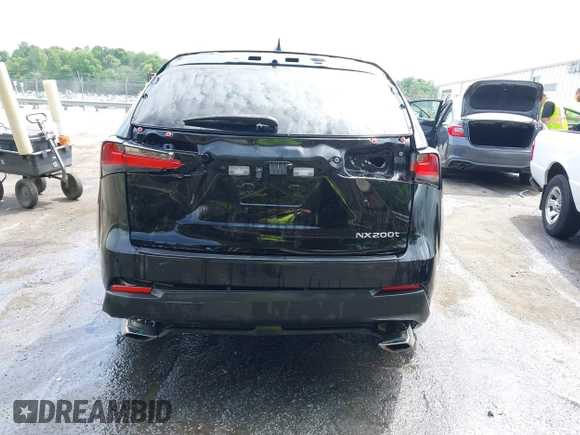 2017 Lexus NX 200t z VIN JTJYARBZ1H2069423, wystawiony jako IAAI lot #42074516 z przebiegiem 121 543 mil mil oraz . Historia ofert i sprzedaży dostępna na DreamBid. Obrazek 6.