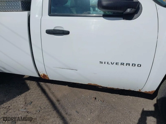 2013 Chevrolet Silverado 1500 Work Truck with VIN 1GCNKPEX2DZ131236, listed as a IAAI auction lot 41863737 with 155,225 mi miles. Bid and sale history available at carsss.com. Image 6.