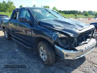 2019 Ram 1500 Big Horn with VIN 1C6RR7TT5KS687454, listed as a IAAI auction lot 42645612 with 112,214 mi miles and . Bid and sale history available at DreamBid. Image 1.