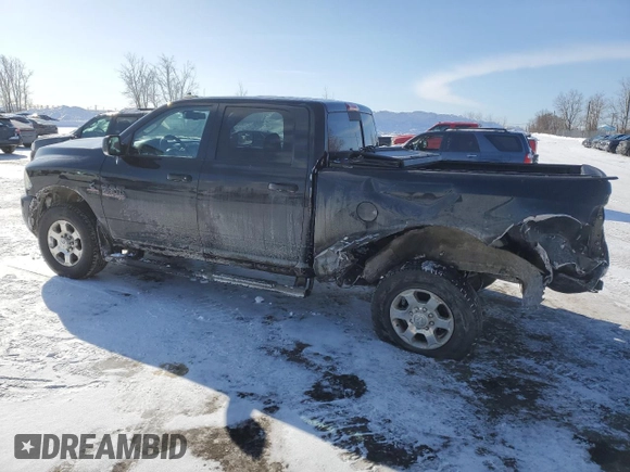 2018 Ram 2500 Big Horn z VIN 3C6UR5DL6JG307301, wystawiony jako Copart lot #45898065 z przebiegiem 405 312 mil mil oraz Szkoda całkowita • Salvage title. Historia ofert i sprzedaży dostępna na DreamBid. Obrazek 2.