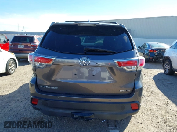 2015 Toyota Highlander Limited with VIN 5TDYKRFH0FS067881, listed as a IAAI auction lot 41272012 with 94,423 mi miles and . Bid and sale history available at DreamBid. Image 16.