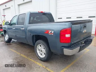 2013 Chevrolet Silverado 1500 LT with VIN 3GCPKSE76DG110353, listed as a IAAI auction lot 41947245 with 173,690 mi miles and . Bid and sale history available at DreamBid. Image 3.