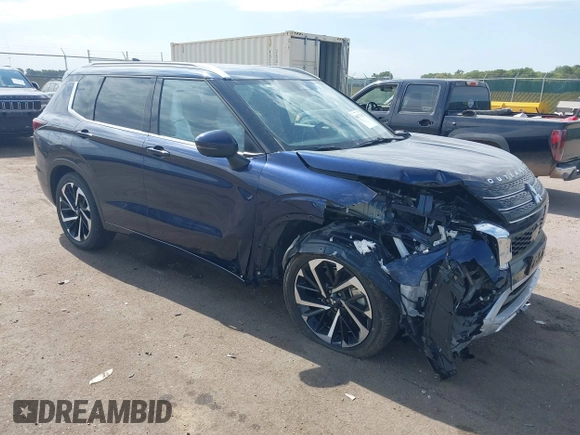 2024 Mitsubishi Outlander SEL z VIN JA4J4WA88RZ018247, wystawiony jako IAAI lot #40377423 z przebiegiem 9 558 mil mil oraz . Historia ofert i sprzedaży dostępna na DreamBid. Obrazek 1.