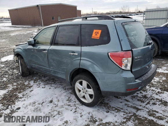 2010 Subaru Forester 2.5X Premium with VIN JF2SH6CC5AG729406, listed as a Copart auction lot 47122395 with 0 mi miles and Salvage Title. Bid and sale history available at carsss.com. Image 2.