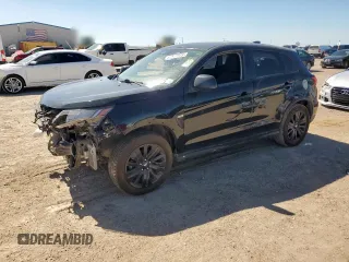 2021 Mitsubishi Outlander ES z VIN JA4APUAU3MU008806, wystawiony jako Copart lot #57316975 z przebiegiem 98 487 mil mil oraz Czysty tytuł • Clean title. Historia ofert i sprzedaży dostępna na DreamBid. Obrazek 1.