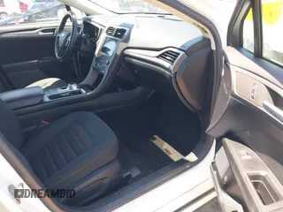 2020 Ford Fusion SE with VIN 3FA6P0H73LR131988, listed as a IAAI auction lot 42468239 with 104,832 mi miles and . Bid and sale history available at DreamBid. Image 5.