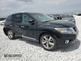 2014 Nissan Pathfinder Platinum with VIN 5N1AR2MM4EC642497, listed as a Copart auction lot 52933525 with 102,388 mi miles and Clean title. Bid and sale history available at DreamBid. Image 4.