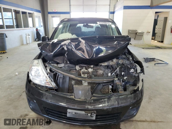 2011 Nissan Versa S with VIN 3N1BC1CP3BL427292, listed as a Copart auction lot 53348655 with 112,274 mi miles and Salvage Title. Bid and sale history available at DreamBid. Image 5.