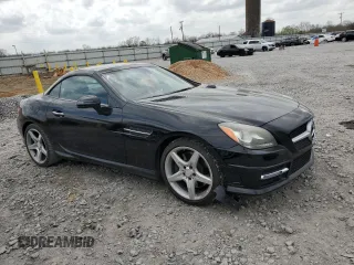 2013 Mercedes-Benz SLK 250 with VIN WDDPK4HA7DF073209, listed as a Copart auction lot 48878235 with 87,899 mi miles and Salvage title. Bid and sale history available at DreamBid. Image 4.