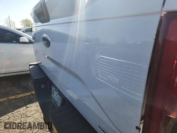 2015 Ford F-150 XLT with VIN 1FTFX1EF8FKE06534, listed as a IAAI auction lot 42088249 with 113,934 mi miles and . Bid and sale history available at DreamBid. Image 1.
