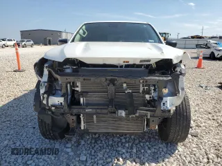 2024 Nissan Frontier S with VIN 1N6ED1EK8RN622935, listed as a Copart auction lot 44300905 with 30,325 mi miles and Salvage title. Bid and sale history available at DreamBid. Image 5.