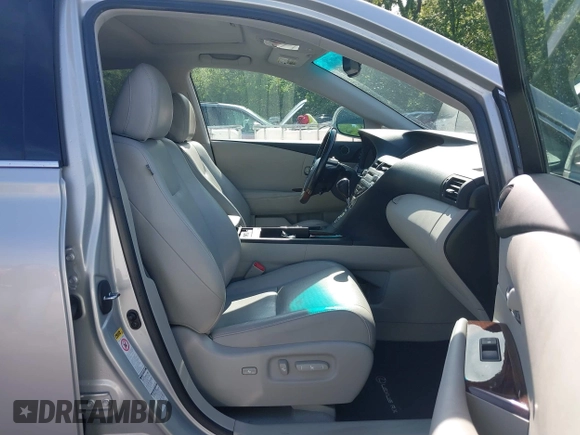 2012 Lexus RX 350 z VIN 2T2BK1BA5CC129663, wystawiony jako IAAI lot #42198701 z przebiegiem 156 525 mil mil oraz . Historia ofert i sprzedaży dostępna na DreamBid. Obrazek 5.