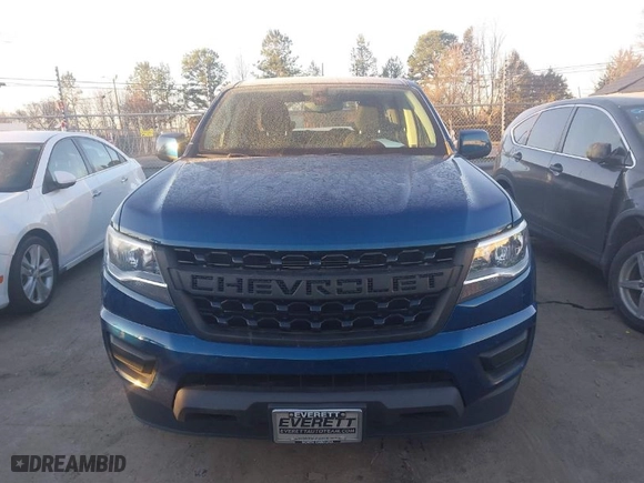 2019 Chevrolet Colorado 4WD LT with VIN 1GCGTCEN0K1268281, listed as a IAAI auction lot 41636235 with 56,550 mi miles. Bid and sale history available at carsss.com. Image 12.