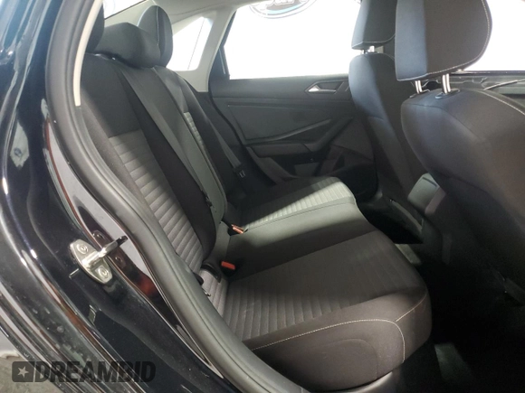 2024 Volkswagen Jetta S with VIN 3VW5M7BU5RM085170, listed as a Copart auction lot 61955735 with 23,150 mi miles and Clean title. Bid and sale history available at DreamBid. Image 10.