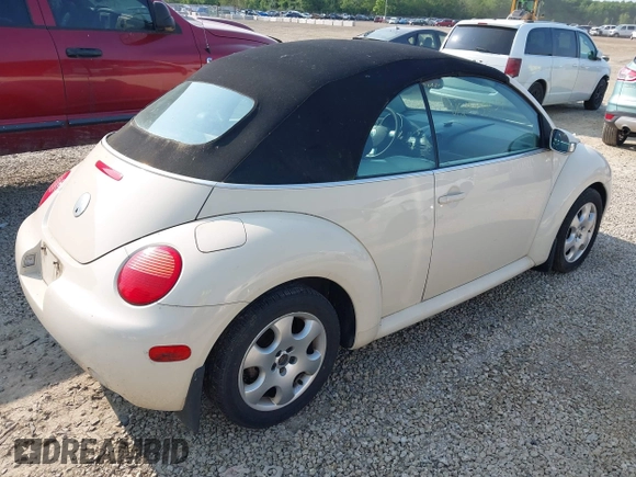 2003 Volkswagen Beetle GLS с VIN 3VWCK21YX3M311148, выставлен на аукционе IAAI как лот 42415839 с пробегом 146 340 миль миль и . История ставок и продаж доступна на DreamBid. Изображение 4.