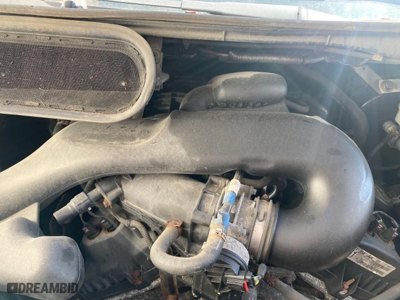 2015 Ford Transit Cargo Van with VIN 1FTNR2CMXFKA85769, listed as a Copart auction lot 53966365 with 147,051 mi miles and Clean Title. Bid and sale history available at carsss.com. Image 7.
