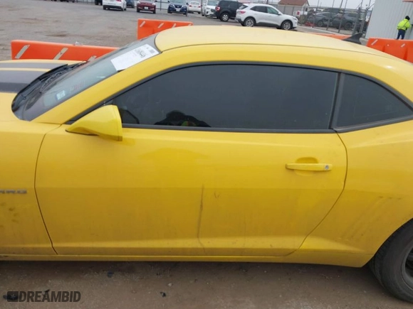 2013 Chevrolet Camaro LS with VIN 2G1FA1E36D9239153, listed as a IAAI auction lot 41608446 with NaN miles. Bid and sale history available at carsss.com. Image 14.