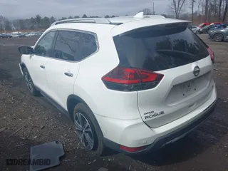 2019 Nissan Rogue SL with VIN 5N1AT2MT8KC817404, listed as a IAAI auction lot 41735617 with 50,940 mi miles. Bid and sale history available at carsss.com. Image 3.