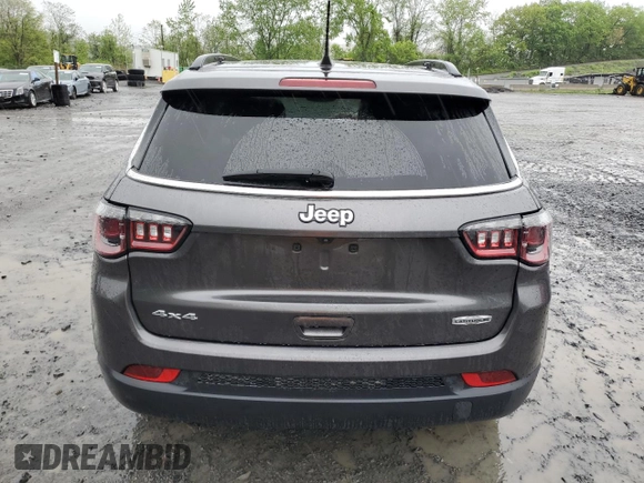 2022 Jeep Compass Latitude Lux with VIN 3C4NJDFB7NT181210, listed as a Copart auction lot 56171175 with 42,794 mi miles and Salvage title. Bid and sale history available at DreamBid. Image 6.