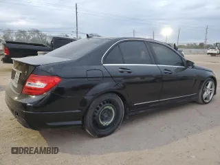 2014 Mercedes-Benz C 350 Sport with VIN WDDGF5HB8EA941400, listed as a Copart auction lot 83337764 with 184,137 mi miles and Clean Title. Bid and sale history available at DreamBid. Image 3.