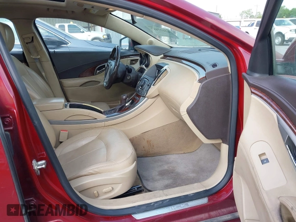 2010 Buick LaCrosse CXL with VIN 1G4GC5EG9AF170652, listed as a IAAI auction lot 42077187 with 189,508 mi miles. Bid and sale history available at carsss.com. Image 5.