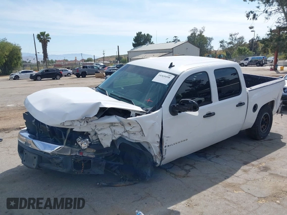 2007 Chevrolet Silverado 1500 1LT with VIN 2GCEC13J471517260, listed as a IAAI auction lot 39369498 with 183,703 mi miles and . Bid and sale history available at DreamBid. Image 2.