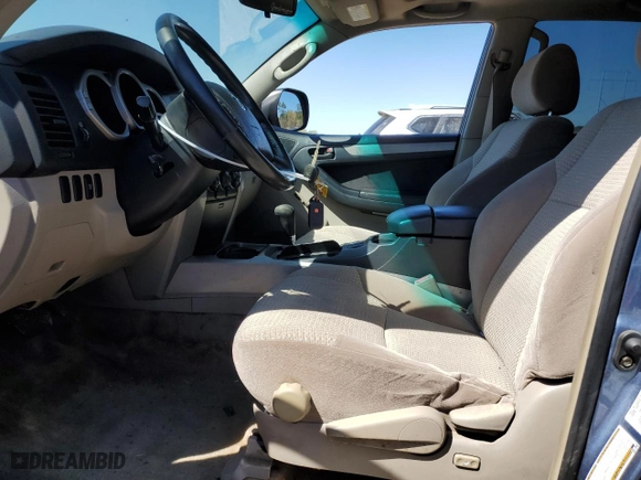 2004 Toyota 4Runner SR5 with VIN JTEZU14R640034147, listed as a Copart auction lot 50037915 with 221,105 mi miles and Salvage Title. Bid and sale history available at carsss.com. Image 7.