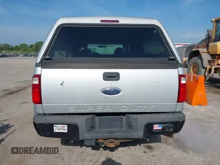 2008 Ford Super Duty F-250 SRW XL with VIN 1FTSX21R28EB04744, listed as a IAAI auction lot 42173672 with 168,960 mi miles. Bid and sale history available at carsss.com. Image 16.