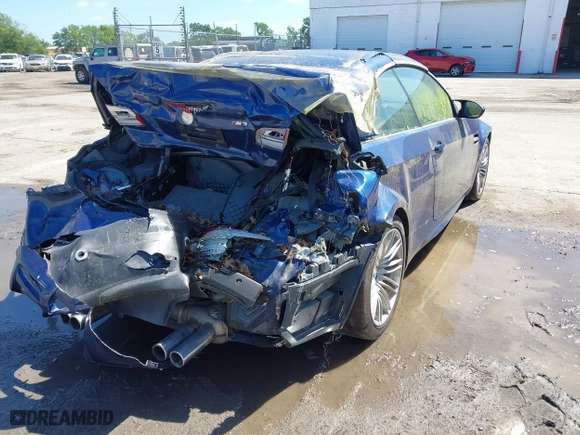 2013 BMW M3 with VIN WBSDX9C54DE785715, listed as a IAAI auction lot 41959235 with 1 mi miles. Bid and sale history available at carsss.com. Image 4.