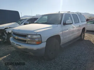 2006 Chevrolet Suburban Z71 with VIN 3GNFK16Z06G242704, listed as a Copart auction lot 72900024 with 264,247 mi miles and Clean Title. Bid and sale history available at carsss.com. Image 1.