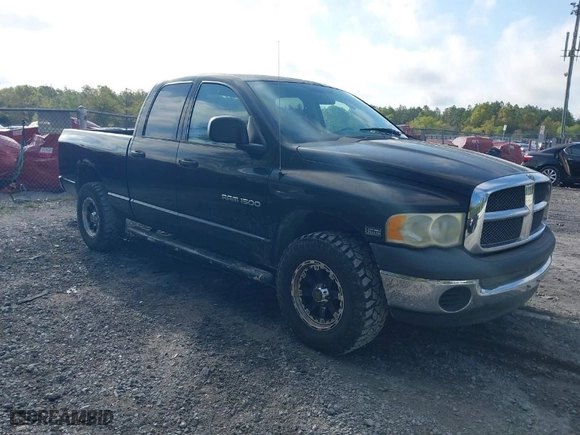 2003 Dodge Ram 1500 ST with VIN 1D7HU18DX3J617432, listed as a IAAI auction lot 41917313 with 153,409 mi miles. Bid and sale history available at carsss.com. Image 1.