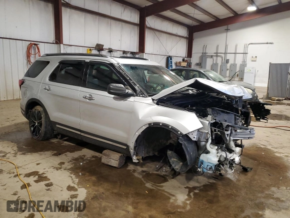 2018 Ford Explorer Limited z VIN 1FM5K8F84JGC38546, wystawiony jako Copart lot #57719485 z przebiegiem 43 391 mil mil oraz Szkoda całkowita • Salvage title. Historia ofert i sprzedaży dostępna na DreamBid. Obrazek 4.