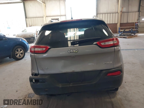 2018 Jeep Cherokee Latitude with VIN 1C4PJMCB7JD539368, listed as a IAAI auction lot 41525131 with Not Provided miles. Bid and sale history available at carsss.com. Image 16.